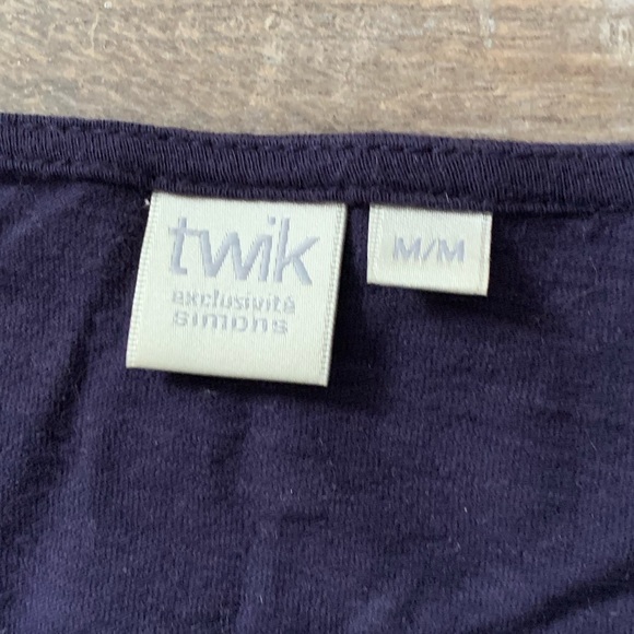 Twik navy lace t-shirt - Picture 3 of 4